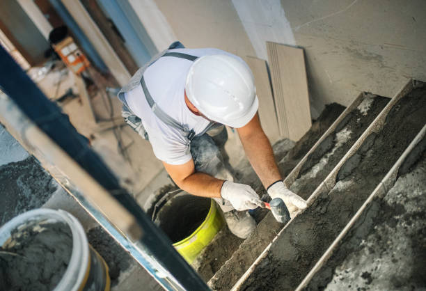 Best Concrete Sidewalk Installation in Evansdale, IA